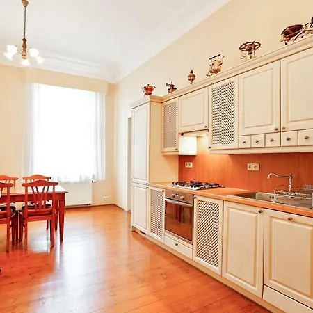 Open Gate Apartment Prague Exterior photo