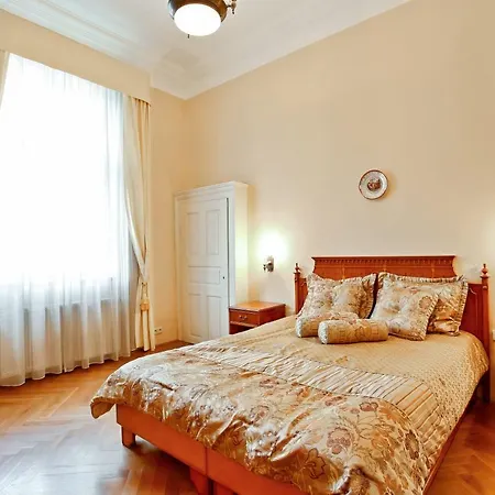 Open Gate Apartment Prague Exterior photo